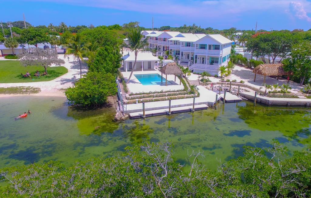 Little Basin Villas イスラモラダ エクステリア 写真